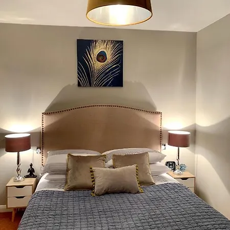 Minster View -elegant 2 Bedroom Flat 